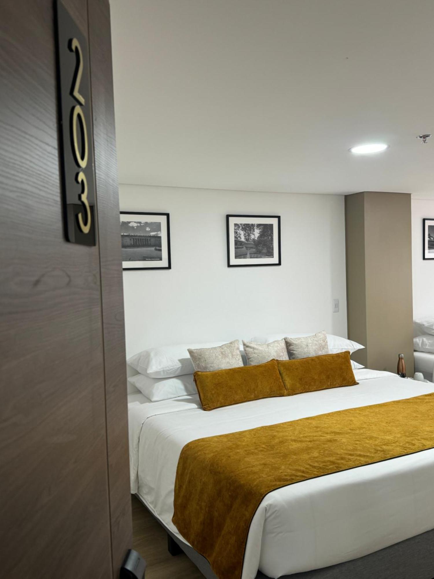 Hotel Wlh Gold Богота Экстерьер фото